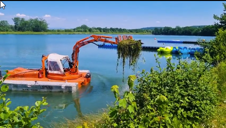 Nettoyage des fonds aquatiques à Brognard